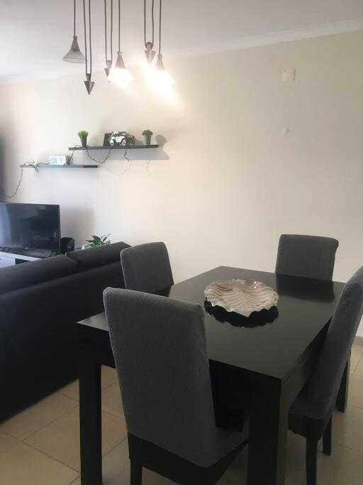 Apartment 3 Bedroom With Pool In